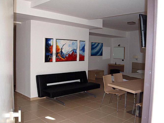 Summertime Boutique Hotel & Spa Platanés Екстериор снимка